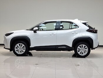 Used Toyota Yaris Cross 2022 for sale - 77300013: Photo