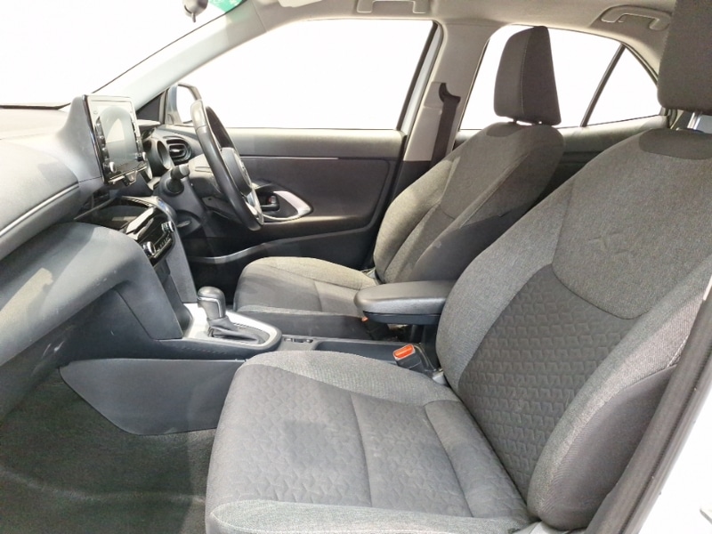 Used Toyota Yaris Cross 2022 for sale - 77300013: Photo 5