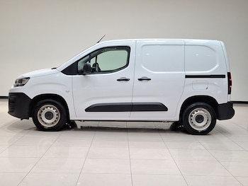 Used Citroen Berlingo 2024 for sale - 76145668: Photo