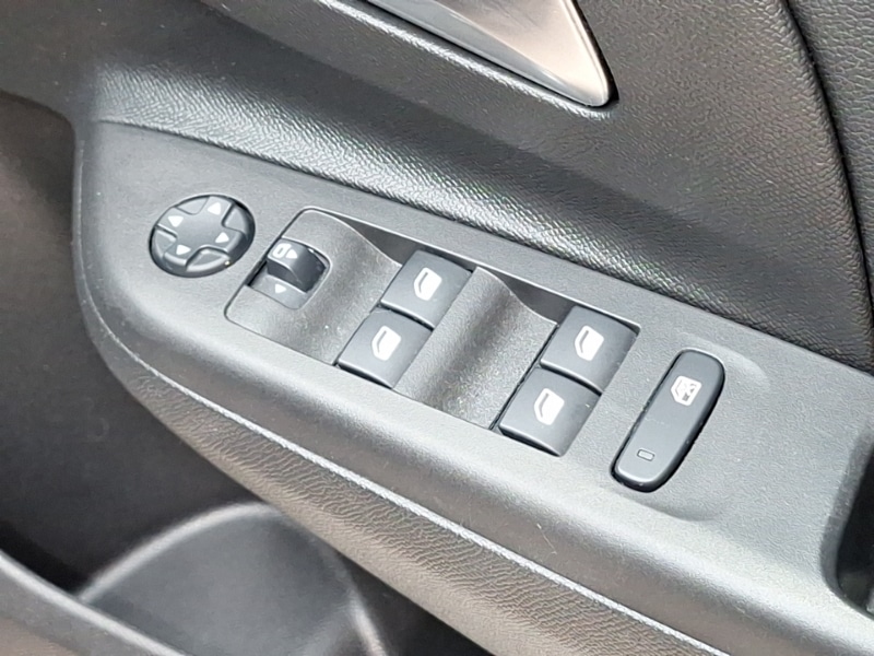 Used Vauxhall Corsa 2021 for sale - 77380143: Photo 17