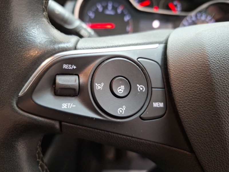 Used Vauxhall Crossland 2022 for sale - 76648501: Photo 15