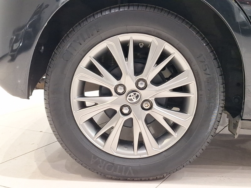 Used Toyota Yaris 2017 for sale - 77043751: Photo 12