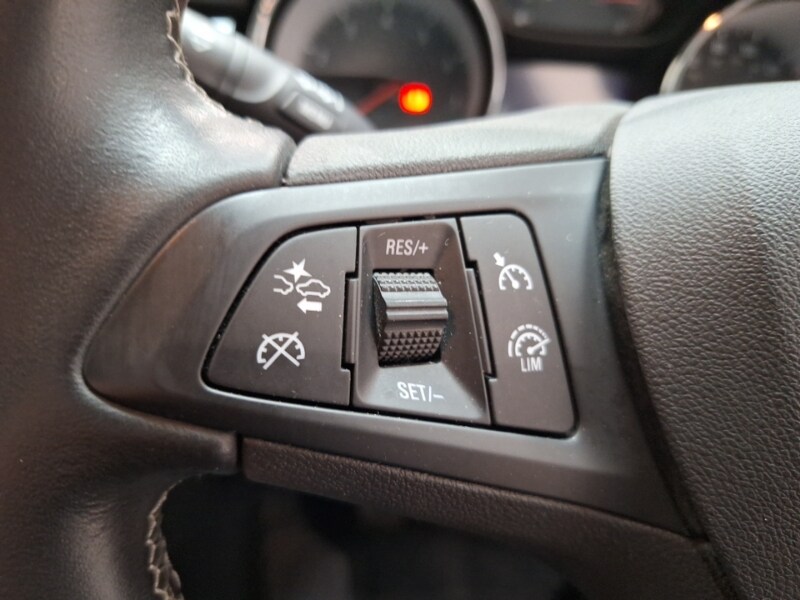 Used Vauxhall Astra 2018 for sale - 78163929: Photo 15