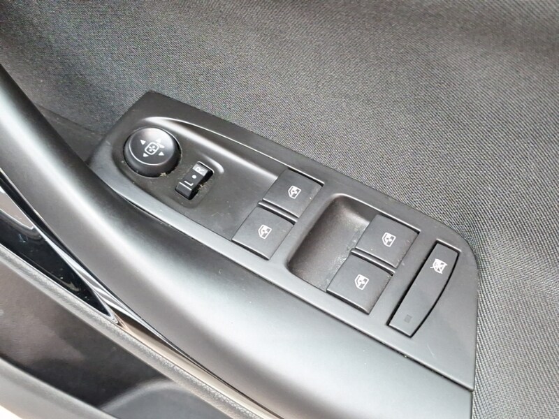 Used Vauxhall Astra 2018 for sale - 78163929: Photo 17