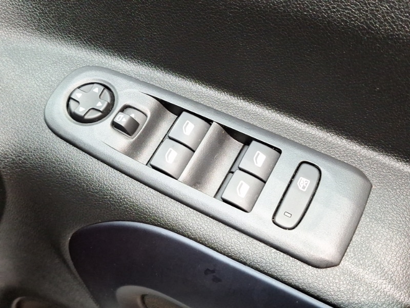 Used Peugeot Rifter 2023 for sale - 76629430: Photo 19