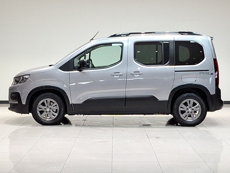 Used Peugeot Rifter 2023 for sale - 76629430: Photo 4