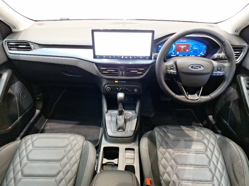 Used Ford Focus 2022 for sale - 76983031: Photo 2