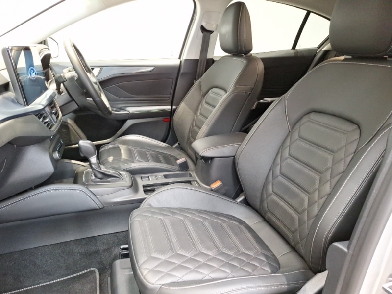 Used Ford Focus 2022 for sale - 76983031: Photo 5