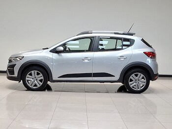 Used Dacia Sandero Stepway 2022 for sale - 75120726: Photo