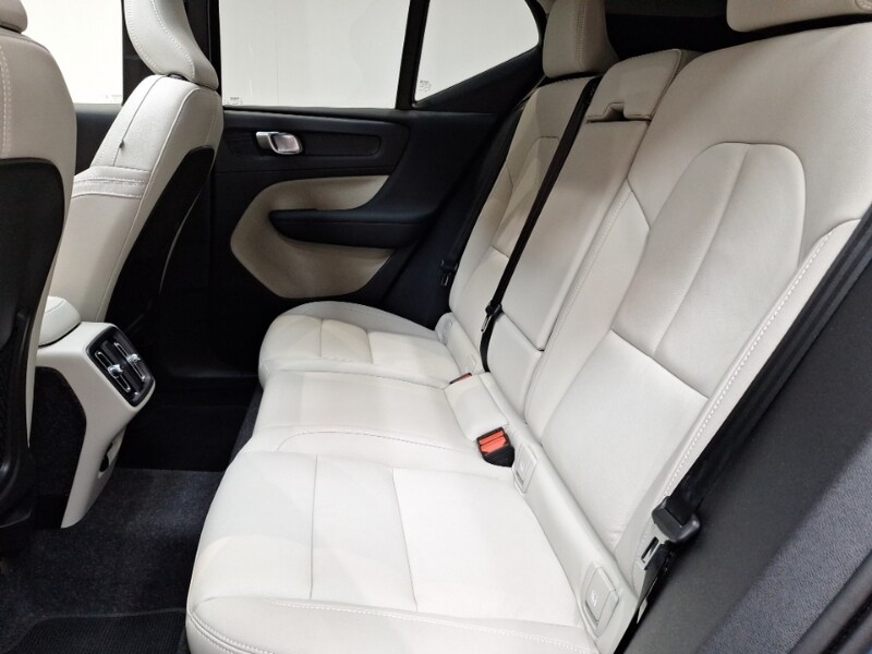 Used Volvo XC40 2024 for sale - 77265016: Photo 6