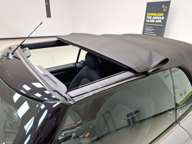 Used MINI Convertible 2019 for sale - 77596035: Photo 18