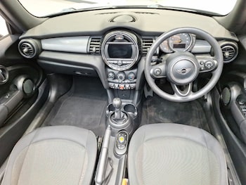 Used MINI Convertible 2019 for sale - 77596035: Photo