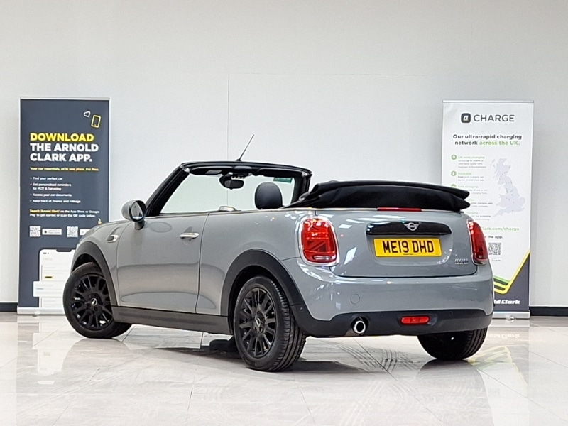 Used MINI Convertible 2019 for sale - 77596035: Photo 3