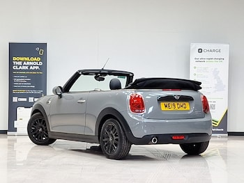 Used MINI Convertible 2019 for sale - 77596035: Photo
