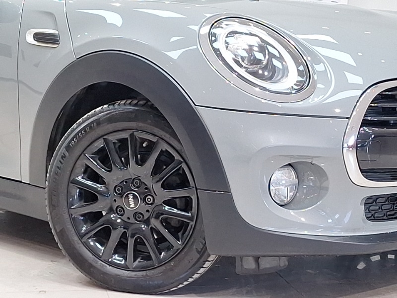 Used MINI Convertible 2019 for sale - 77596035: Photo 9