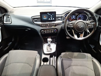 Used Kia Ceed 2019 for sale - 78380786: Photo