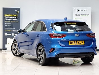 Used Kia Ceed 2019 for sale - 78380786: Photo