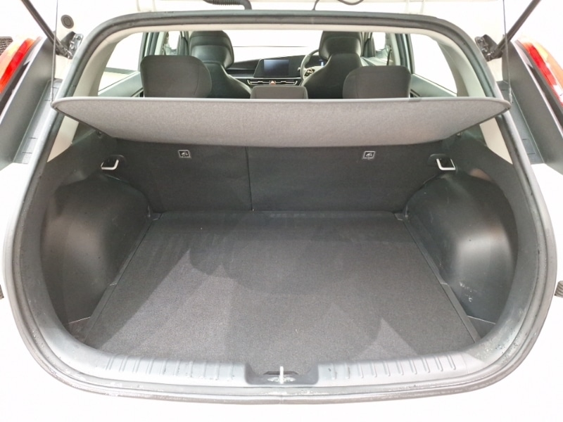 Used Kia Niro 2023 for sale - 76860356: Photo 8