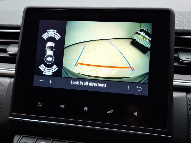 Used Renault Captur 2023 for sale - 76897809: Photo 13