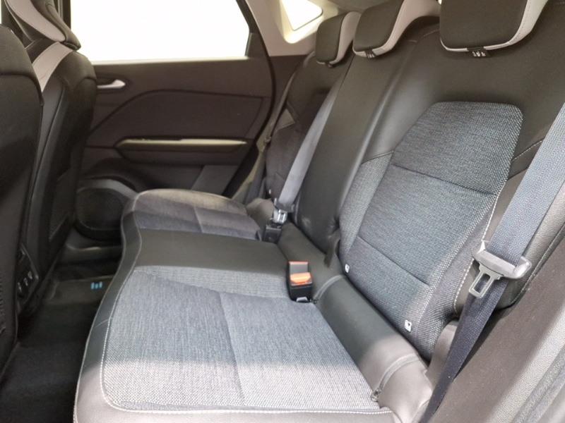 Used Renault Captur 2023 for sale - 76897809: Photo 6