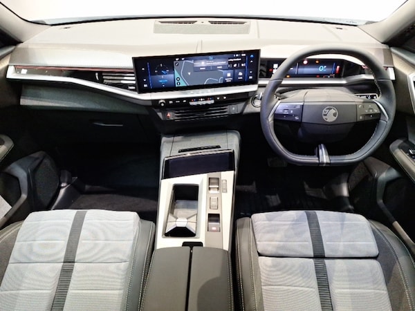 Used Vauxhall Grandland 2025 for sale - 75007686: Photo 2
