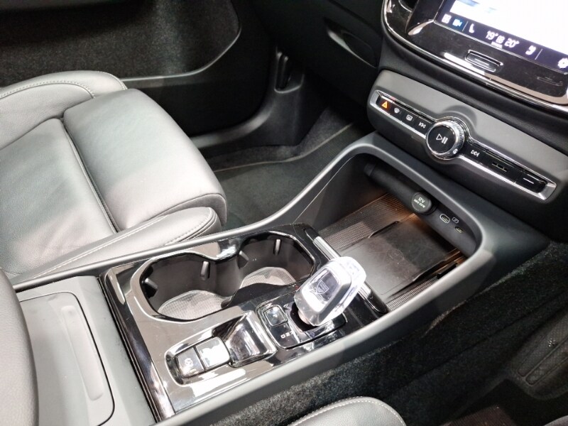 Used Volvo XC40 2024 for sale - 77568782: Photo 15