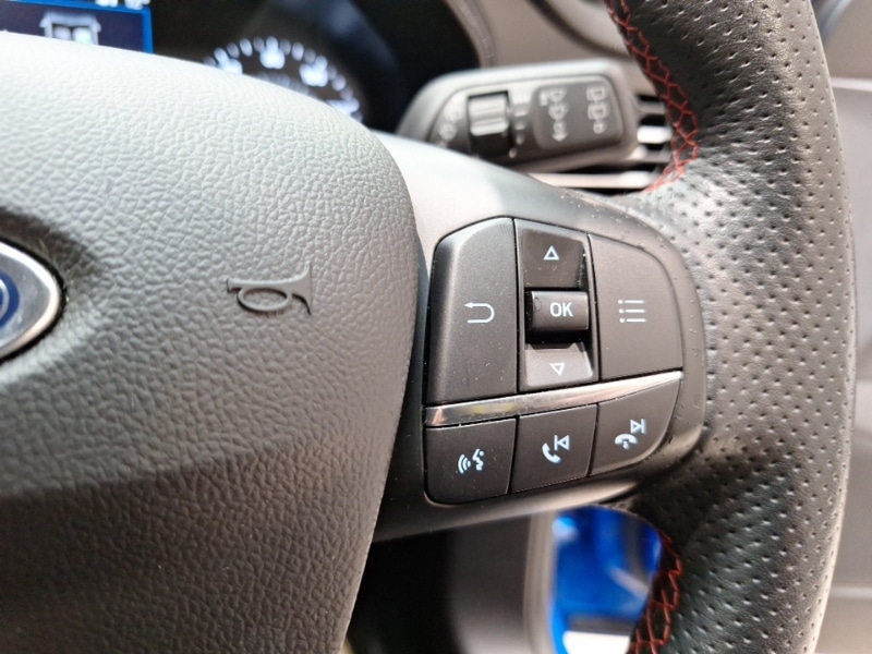 Used Ford Focus 2019 for sale - 76403890: Photo 16