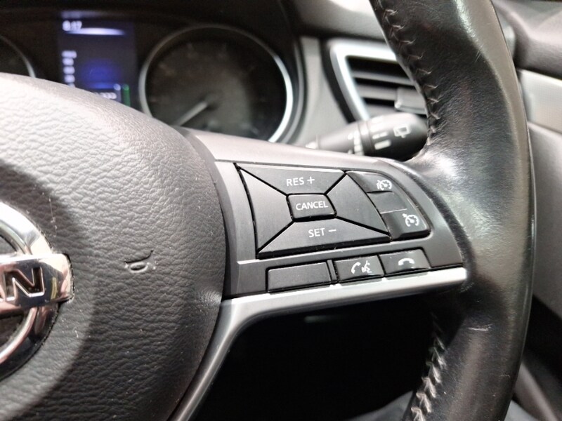 Used Nissan Qashqai 2018 for sale - 77652366: Photo 17