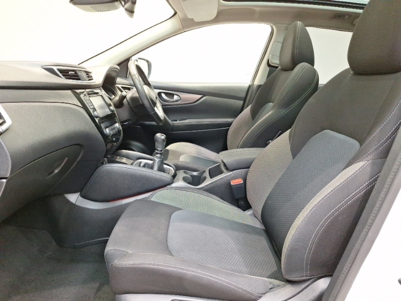 Used Nissan Qashqai 2018 for sale - 77652366: Photo 5