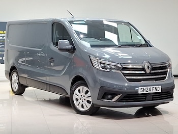 Renault Trafic feature image