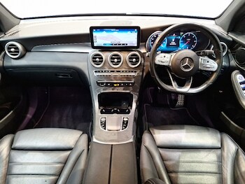 Used Mercedes-Benz GLC 2020 for sale - 77329646: Photo