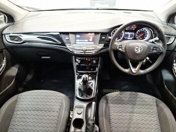 Used Vauxhall Astra 2018 for sale - 78225241: Photo