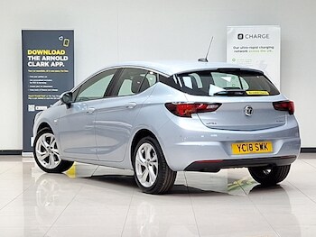Used Vauxhall Astra 2018 for sale - 78225241: Photo