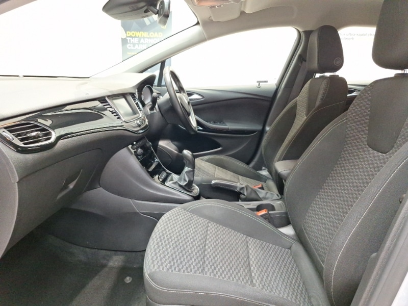 Used Vauxhall Astra 2018 for sale - 78225241: Photo 5