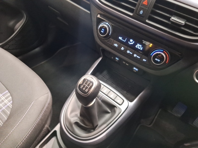 Used Hyundai i10 2023 for sale - 77948062: Photo 14