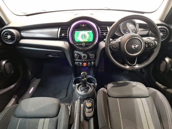 Used MINI Cooper 2021 for sale - 76160295: Photo 2