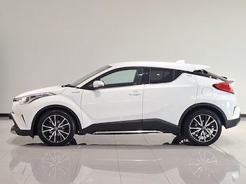 Used Toyota C-HR 2018 for sale - 79176025: Photo