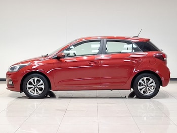 Used Hyundai i20 2018 for sale - 78747543: Photo
