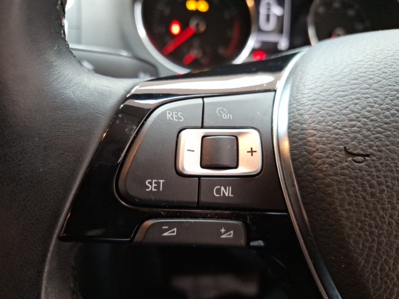 Used Volkswagen Polo 2017 for sale - 76331950: Photo 15