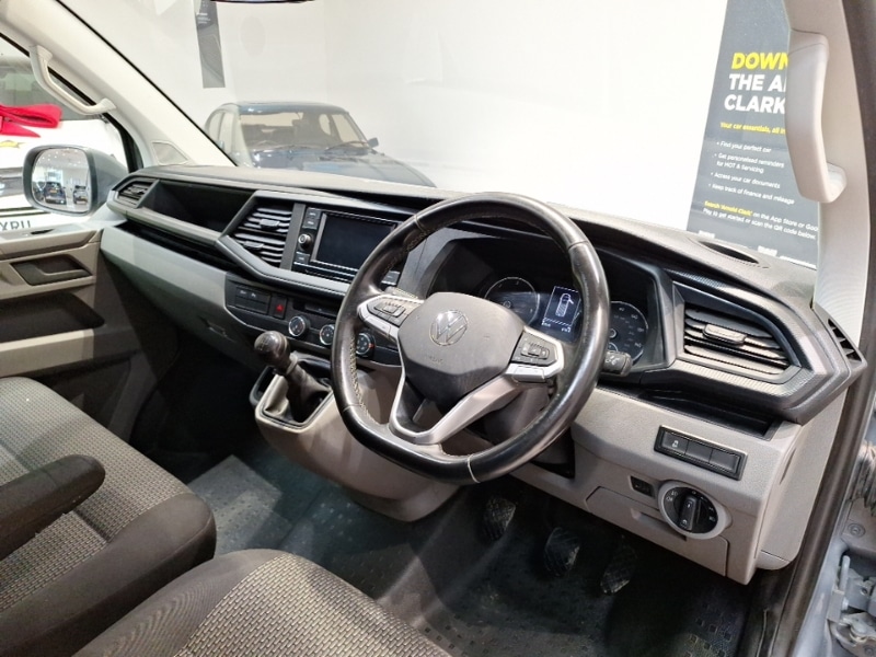 Used Volkswagen Transporter 2022 for sale - 77907467: Photo 2