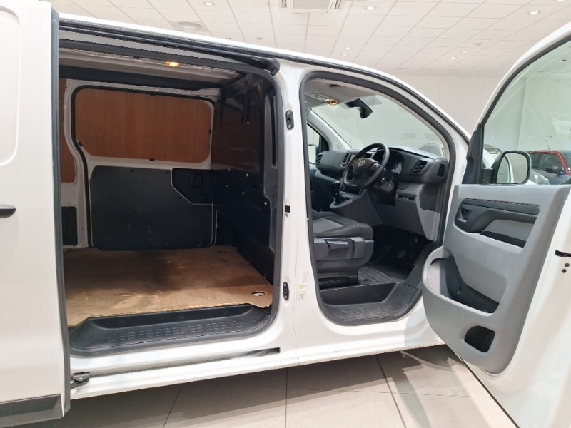 Used Vauxhall Vivaro 2022 for sale - 76879897: Photo 12