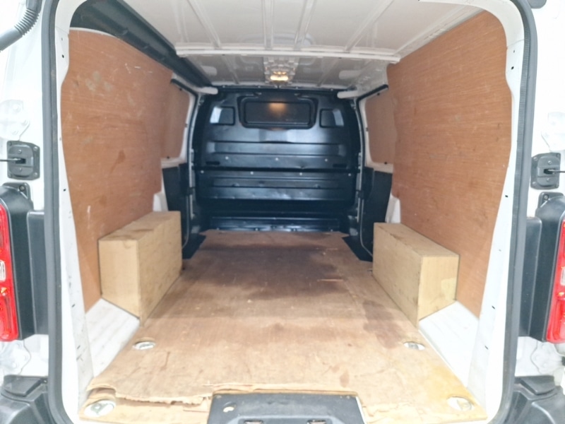 Used Vauxhall Vivaro 2022 for sale - 76879897: Photo 8