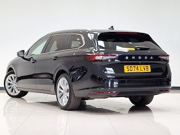 Used Skoda Superb 2024 for sale - 75828322: Photo
