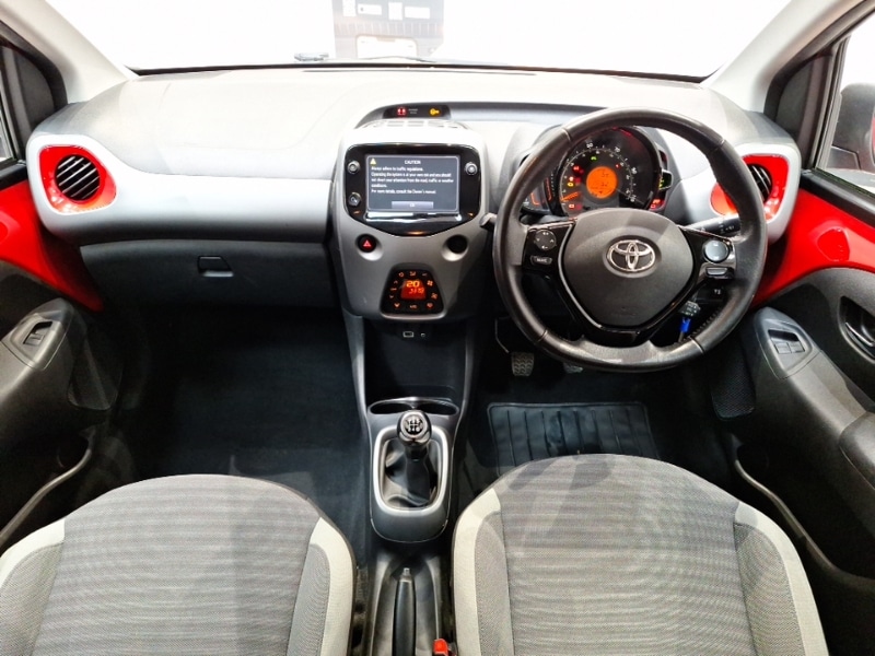 Used Toyota AYGO 2019 for sale - 77644182: Photo 2