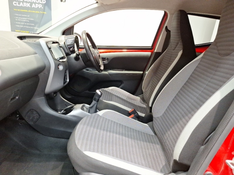 Used Toyota AYGO 2019 for sale - 77644182: Photo 5