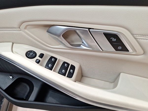 Used BMW 3 Series 2022 for sale - 76052615: Photo 17