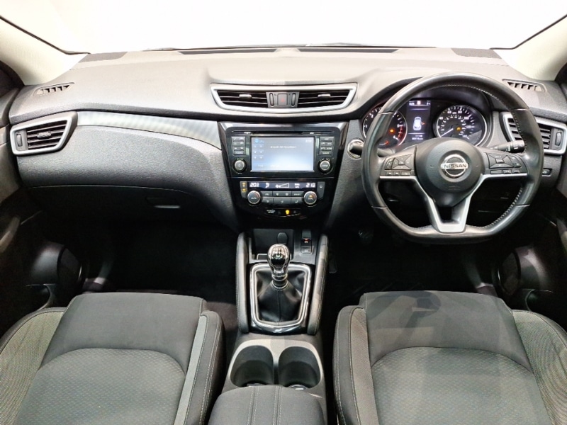 Used Nissan Qashqai 2018 for sale - 77208923: Photo 2