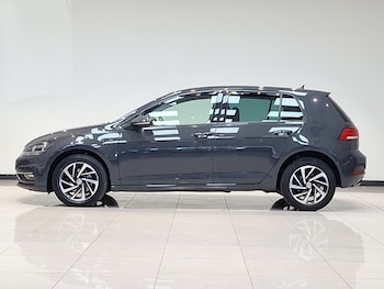 Used Volkswagen Golf 2019 for sale - 78455943: Photo