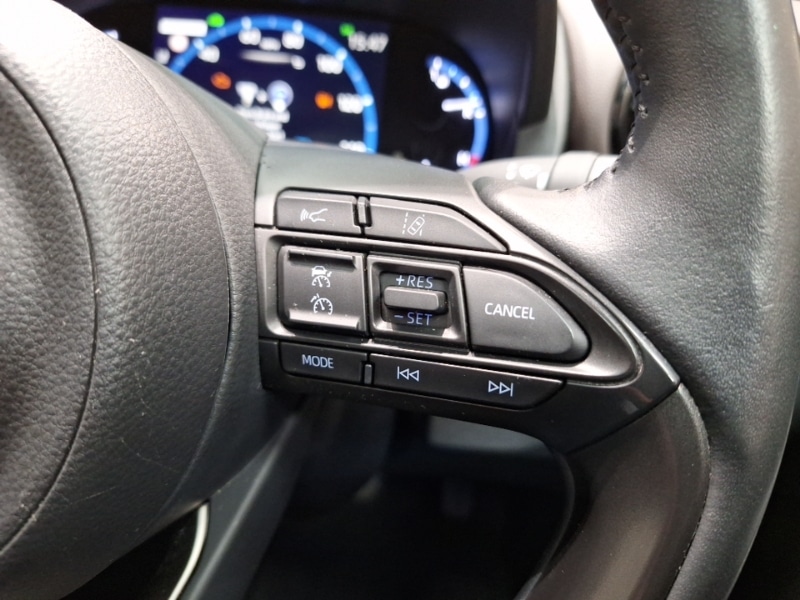 Used Toyota Yaris Cross 2023 for sale - 77992721: Photo 16