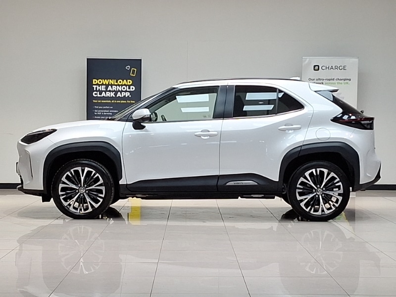 Used Toyota Yaris Cross 2023 for sale - 77992721: Photo 4